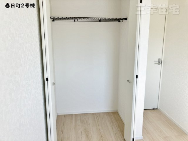碧南市春日町の収納|洋室の収納