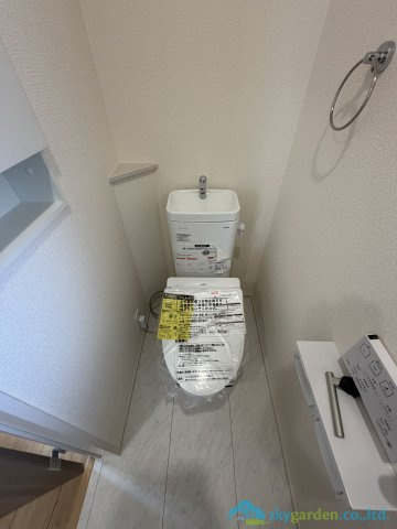 厚木市まつかげ台2期　新築戸建　のトイレ