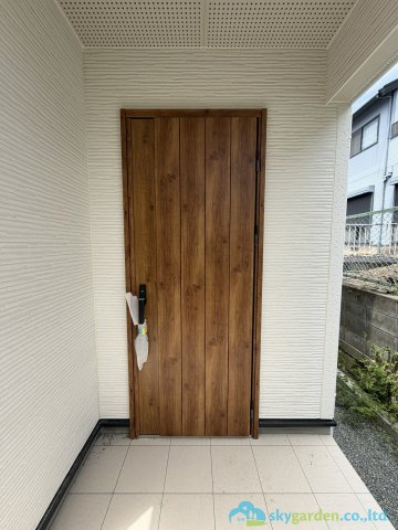 厚木市まつかげ台2期　新築戸建　の玄関