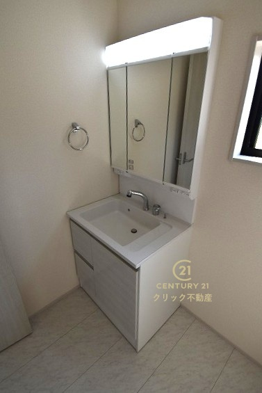 リーブルガーデン  日立市東多賀町　3期　1の独立洗面台|洗面台は洗練されたシンプルなデザインでお手入れも楽です。
