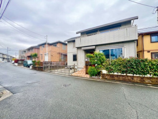 【前面道路含む現地写真】 | 御池台２丁　中古一戸建