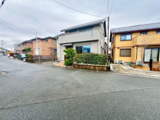 【前面道路含む現地写真】 | 御池台２丁　中古一戸建