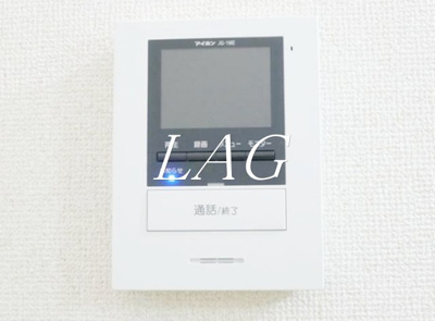 【セキュリティ】 | コロナビレッヂ | モニター付インターホンです。