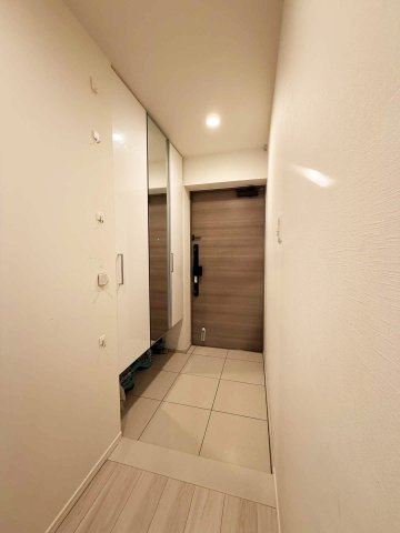 アルファステイツ春日３の玄関|きれいな玄関、収納も十分あります。