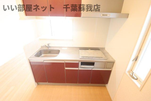 サンフラワーのバルコニー|広々とした洋室です