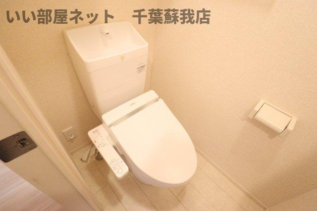 サンフラワーの設備|落ち着いた色調の洋室です