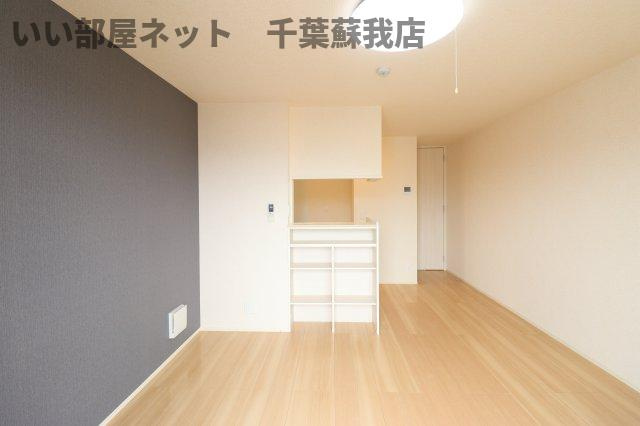 サンフラワーの外観|ゆったり過ごせる居間です