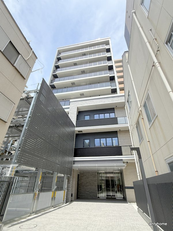 ルクス　エテルナ　江戸堀の外観