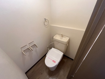 【トイレ】 | フローラルコートII番館