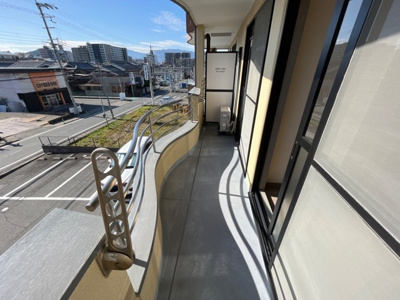 【バルコニー】 | フローラルコートII番館