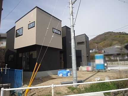 呉市吉浦西城町　新築一戸建て(全2棟)の外観