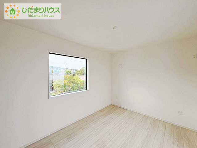 日立市諏訪町1期　新築戸建　2号棟の寝室|大きなベッドを置いても余裕の広さの主寝室♪♪