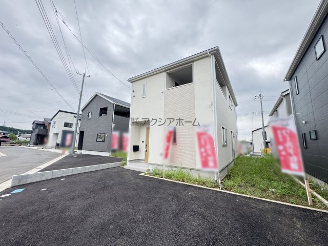 飯能市青木・全8棟　新築一戸建　7号棟　～LDK16帖～の駐車場|2026年9月1日撮影