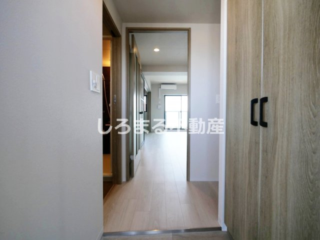 Ｌｏｕｉｓ　Ｒｅｓｉｄｅｎｃｅ　弁天町の玄関