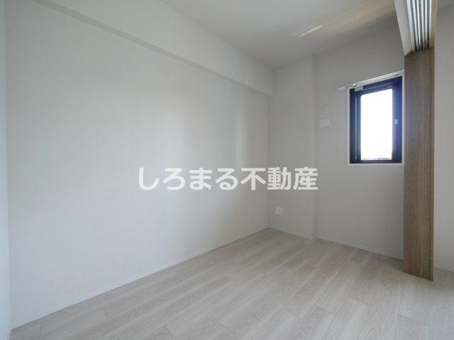 Ｌｏｕｉｓ　Ｒｅｓｉｄｅｎｃｅ　弁天町の洋室
