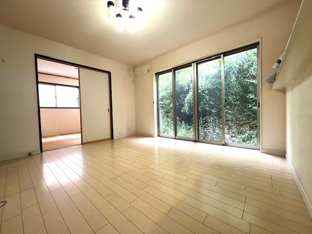 神戸市長田区東丸山町の居間・リビング