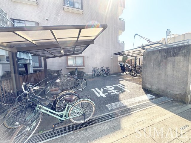 リバーサイドコートのその他共用部分|駐輪場です！