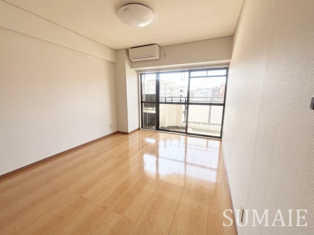 リバーサイドコートの洋室|洋室です！