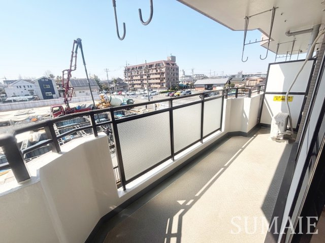 リバーサイドコートのバルコニー|広々バルコニーです！