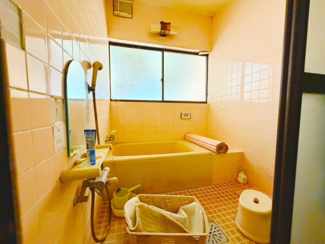 塩谷町大字船生中古住宅の浴室