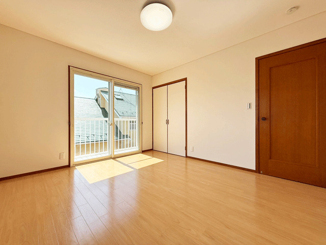 仙台青葉区赤坂2丁目の洋室