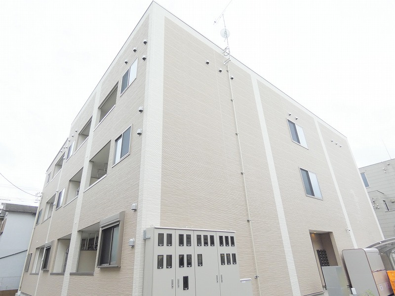 アウローラ本郷町の外観