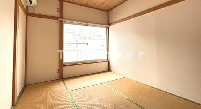 クレセント・ドヌール　E号棟の和室