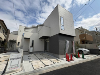 【前面道路含む現地写真】 | 西宮市　南甲子園２丁目　新築戸建