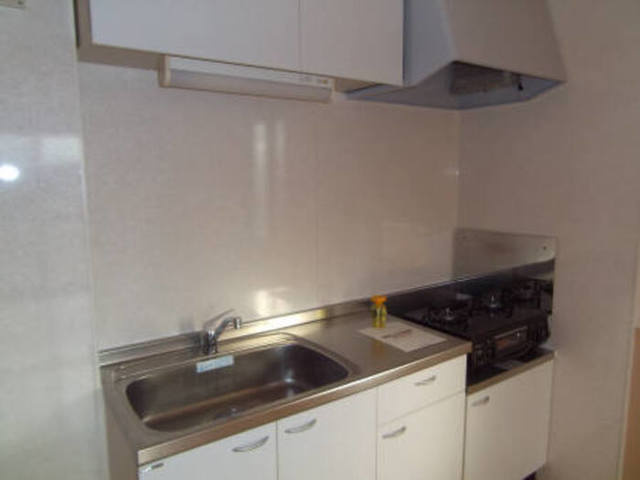 イーストハウスⅡ二ツ宮のキッチン|ガスコンロ