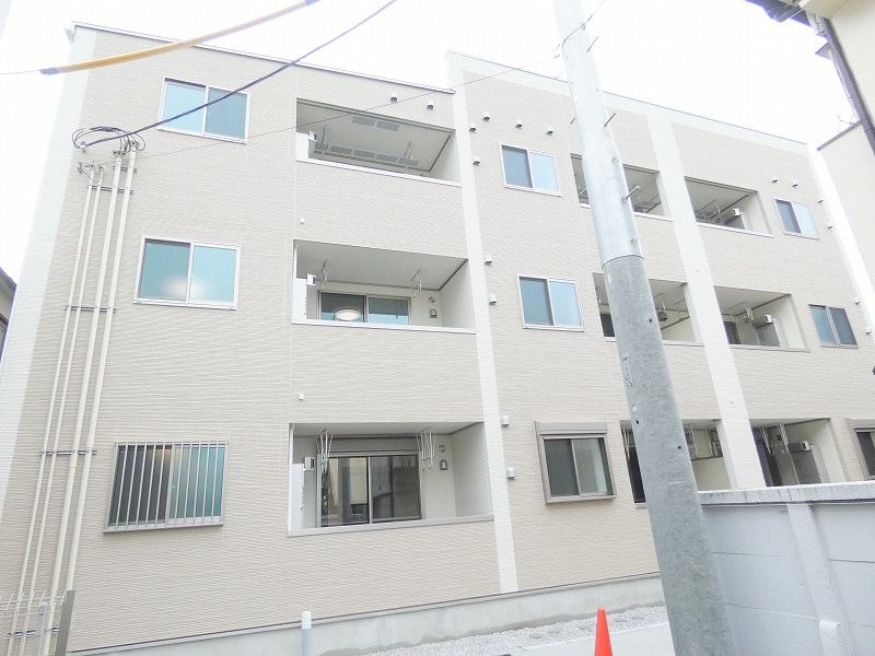 アウローラ本郷町の外観