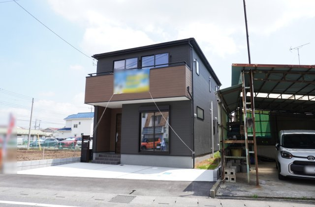 越谷市大字弥十郎 新築分譲住宅の外観