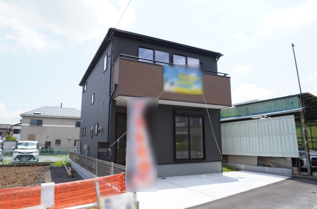 越谷市大字弥十郎 新築分譲住宅の外観