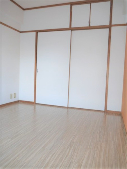 グリーンコートの内装|使いやすいリビングです