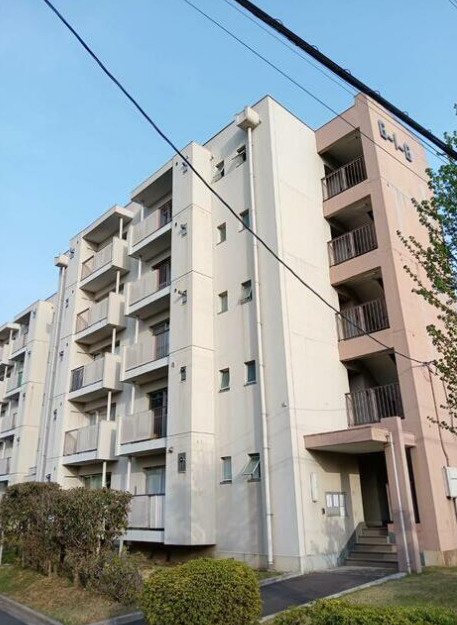 戸頭第一住宅6号棟の外観