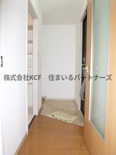 テラスコート花水木C棟の玄関|きれいな玄関です