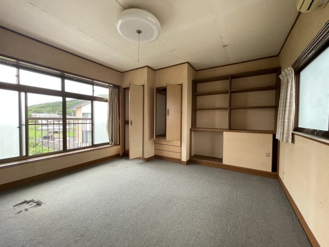 中古戸建・中古住宅　足利市赤松台2丁目　北郷小学校・北中学校の洋室|2階洋室になります！