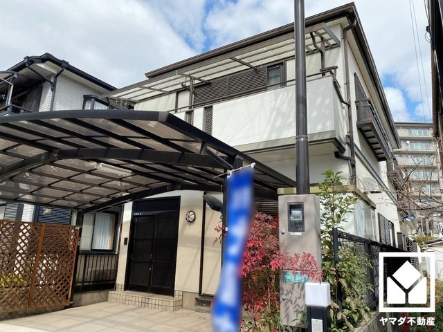 西宮市六軒町の外観|全居室に収納がございますので、お部屋の広さを最大限に活用できます。