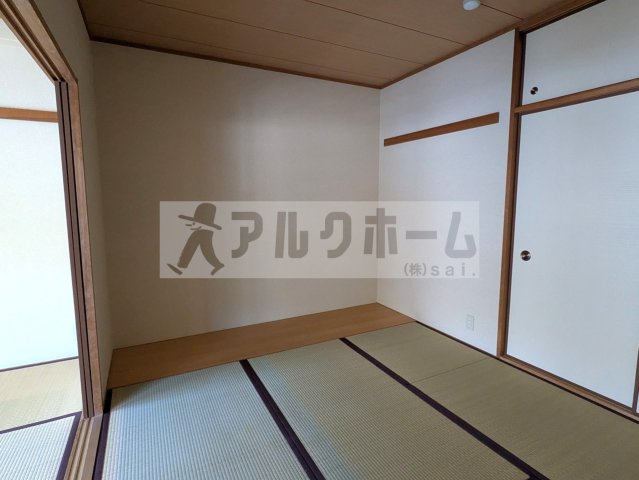 フローラルコートの和室