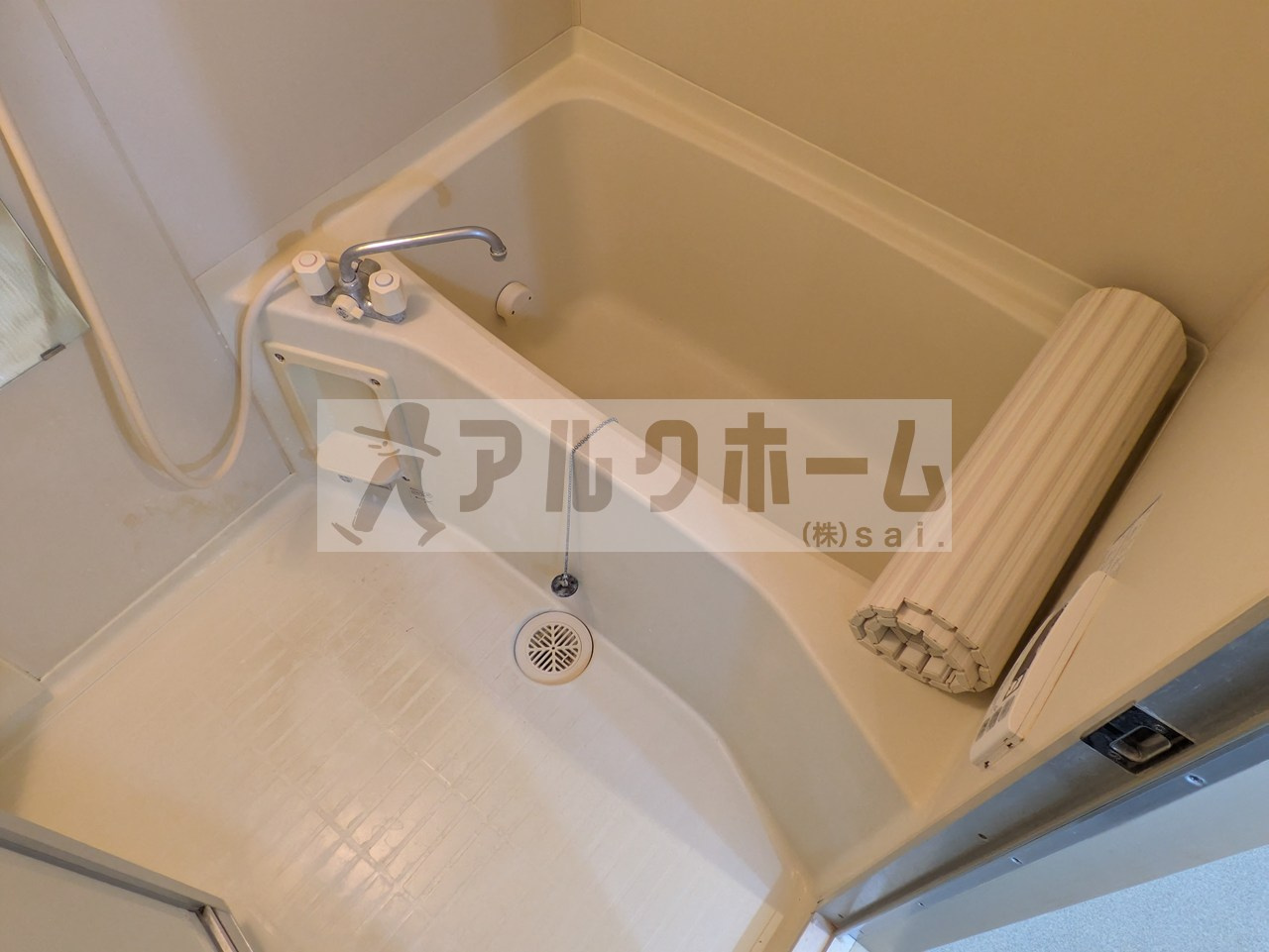 フローラルコートの浴室