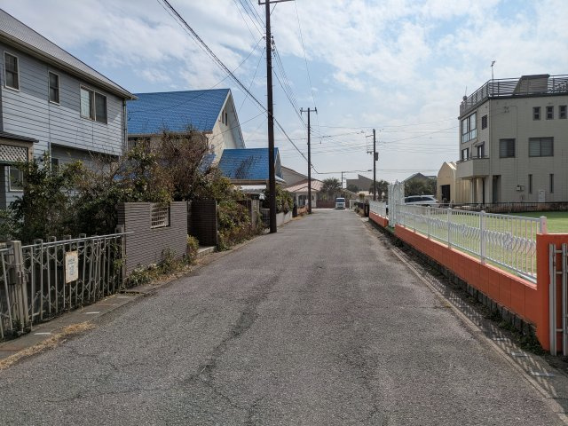 【前面道路含む現地写真】 | 山武市白幡　中古戸建