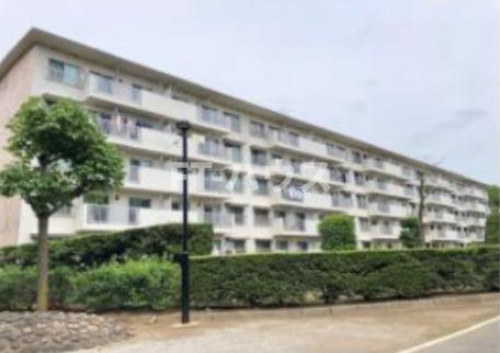 花見川団地７街区１６号棟の外観