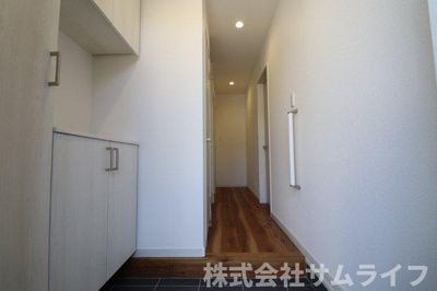 【玄関】 | 菰田西新築戸建