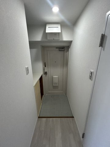 コーポラス寺内の玄関