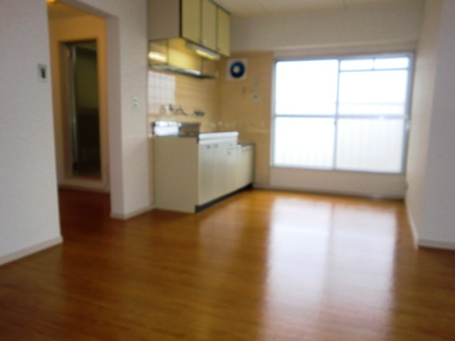 コーポラス寺内の居間・リビング