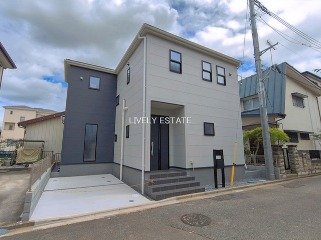 越谷市大字弥十郎 新築分譲住宅の外観