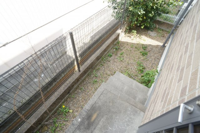 レイク・ビュー鴻池の庭|参考、同建物・反転間取りの号室