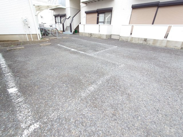 サニーヒルやまぐちAの駐車場