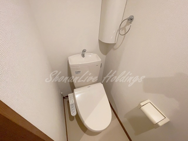 横浜市戸塚区矢部町のアパートのトイレ|温水洗浄便座付き♪