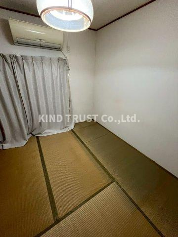 連棟　中崎1-6-26の和室|日本らしい落ち着いた雰囲気の和室です