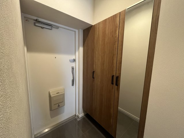 藤が丘ハウスの玄関